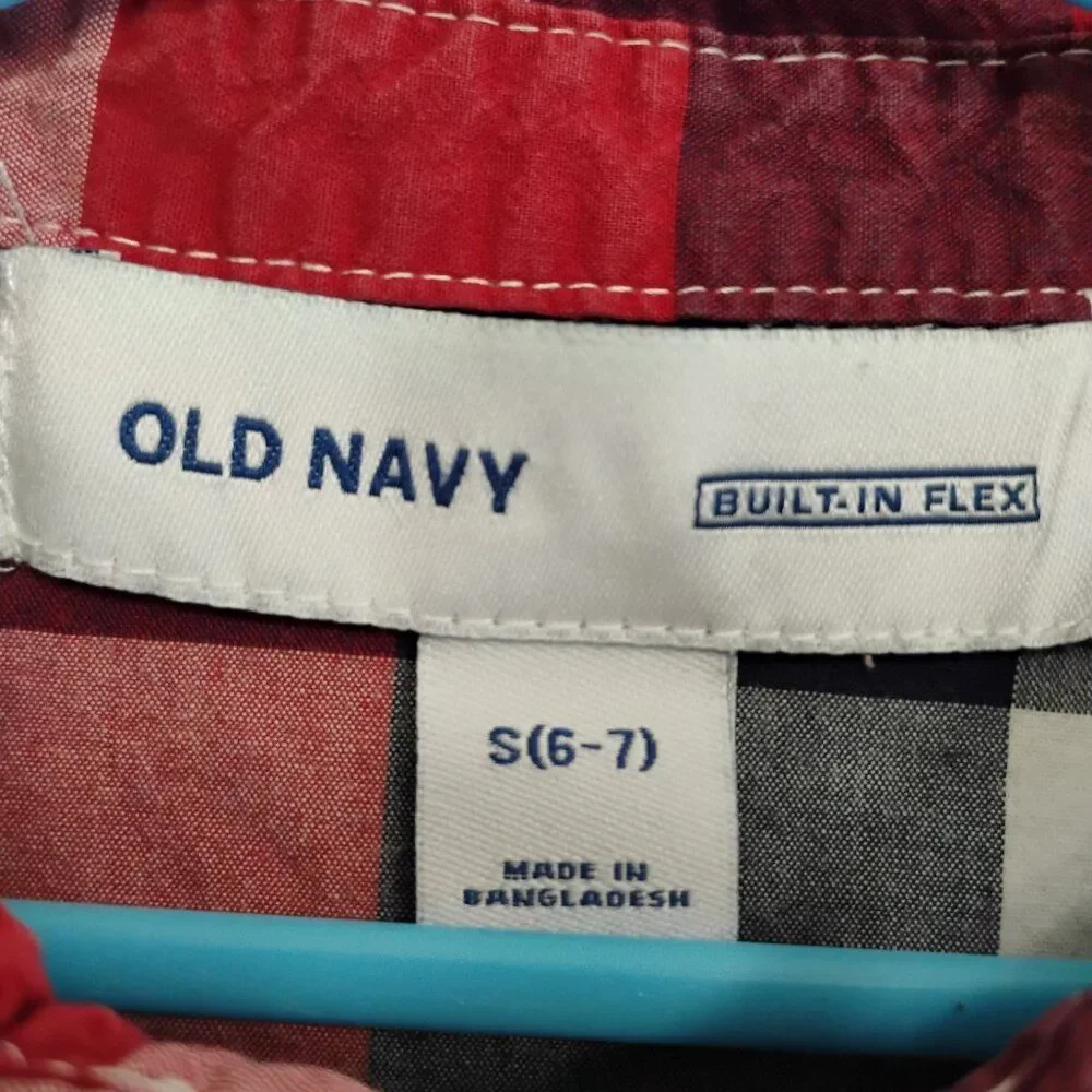 Old Navy Red White Plaid Short Sleeve Button Down Shirt Size S